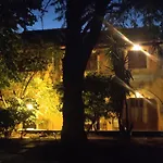 Ektora's House *