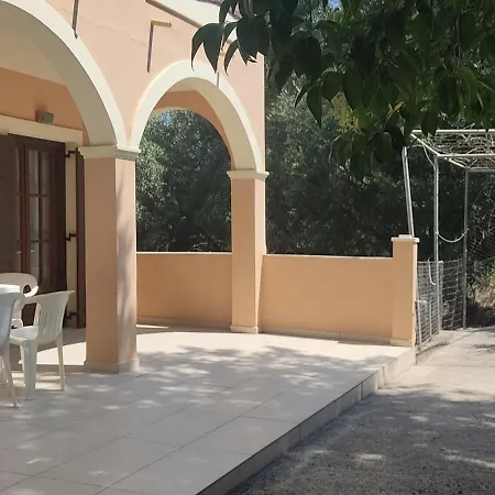 بيت للعطل Ektora's House