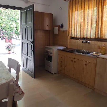 Ektora's House بيت للعطل آغيوس غيوريوس باغون